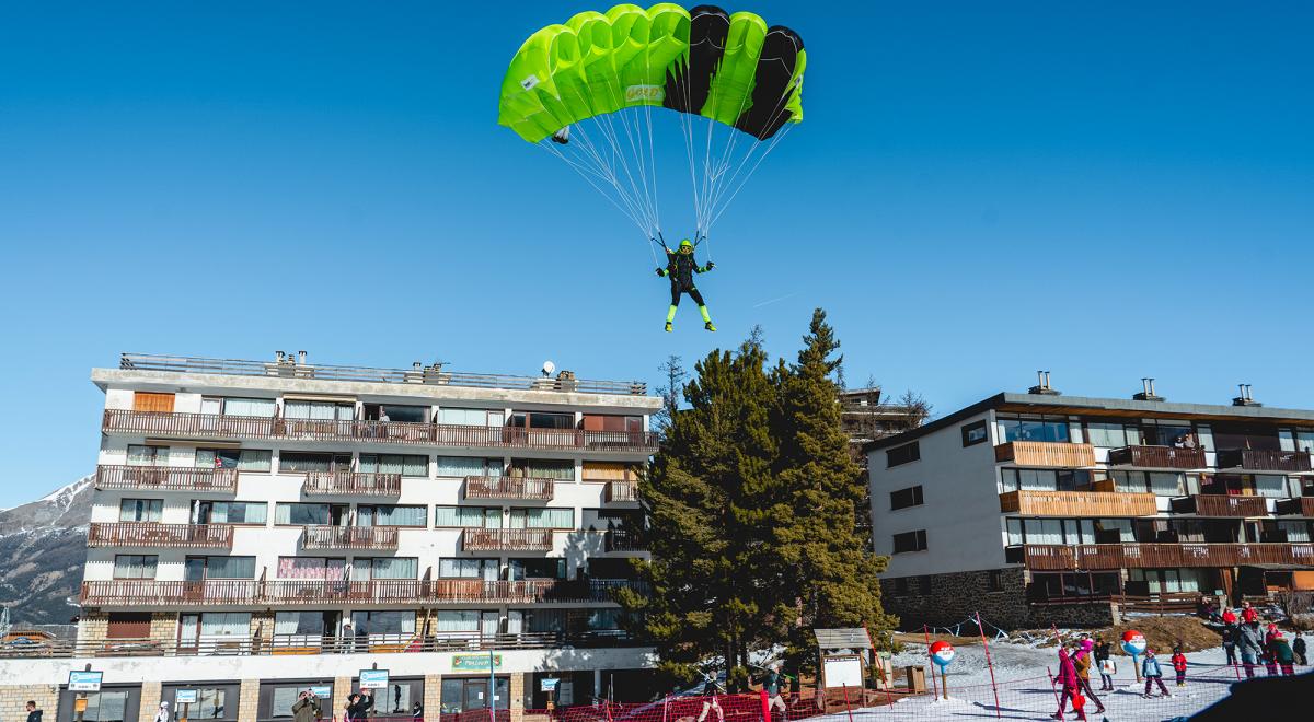 Sky Mountain Fly - Sky Mountain Fly Sky Mountain Fly - Sky Mountain Fly