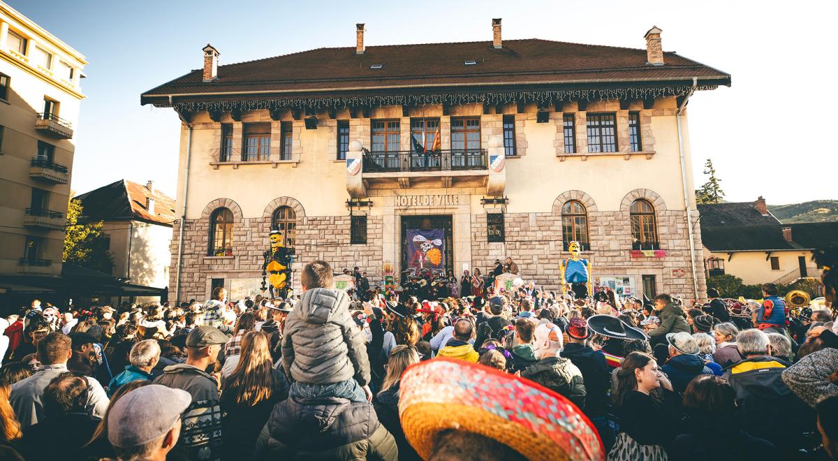 Fête des Morts de Barcelonnette - Fête des Morts de Barcelonnette Fête des Morts de Barcelonnette - Fête des Morts de Barcelonnette