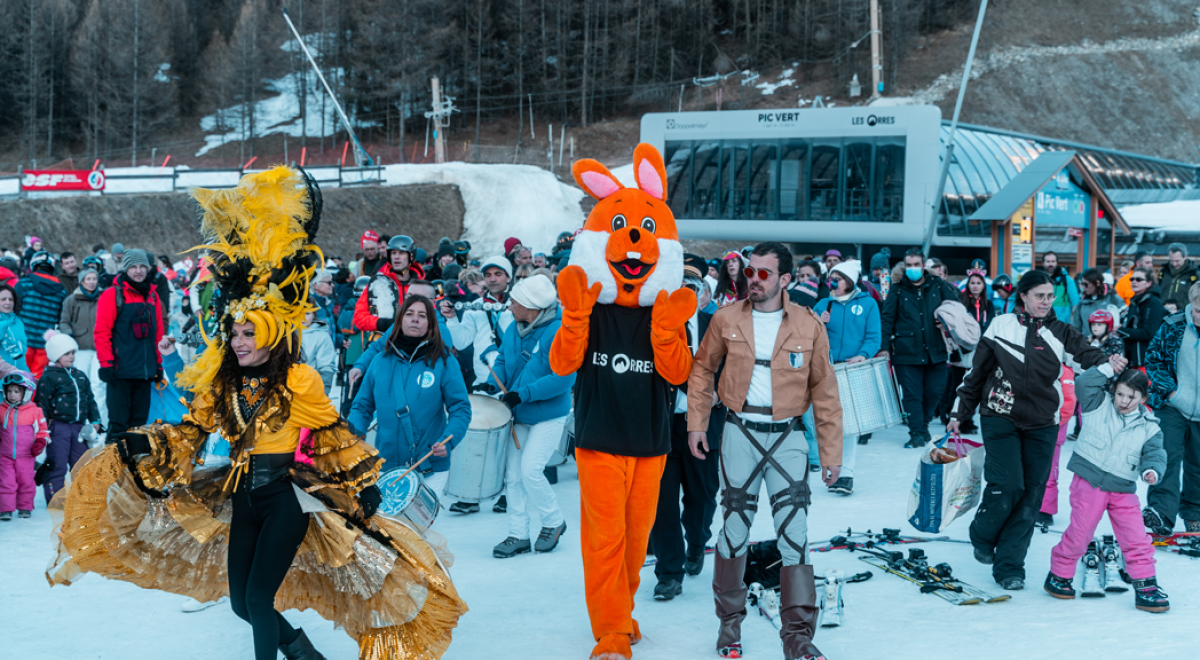 Carnaval - Prêt de déguisements - Carnaval - Prêt de déguisements
