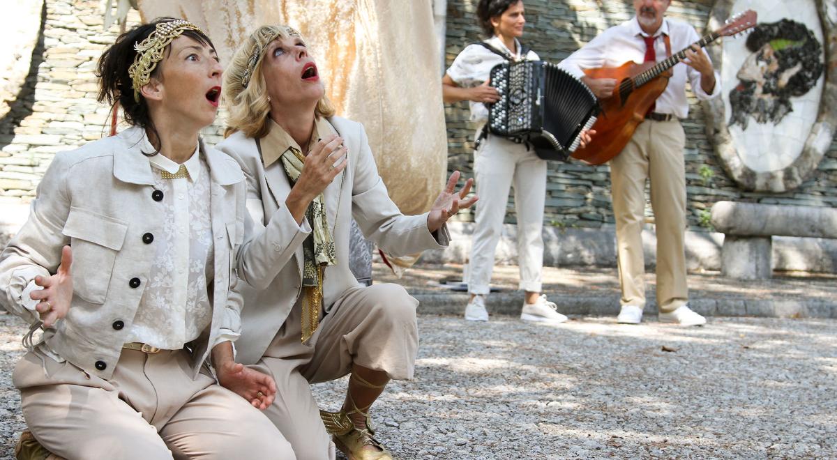 Théâtre en plein air : "Tombés du Ciel"_Barcelonnette