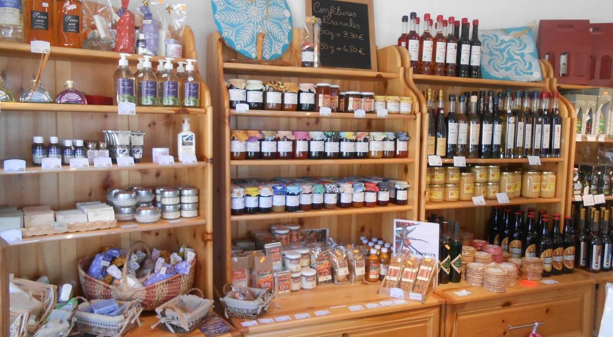 Dégustation de produits locaux à La Ferme aux Saveurs_Montclar - la Ferme aux Saveurs