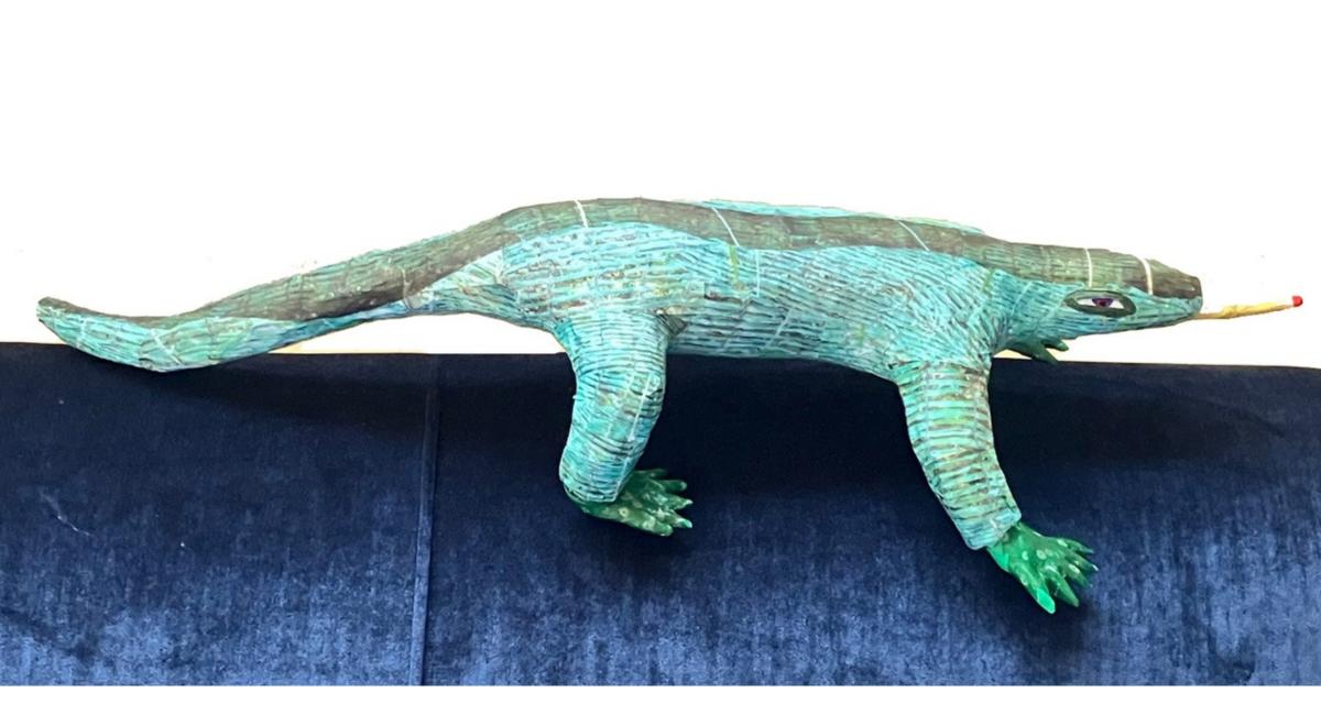 Dragon pas komod