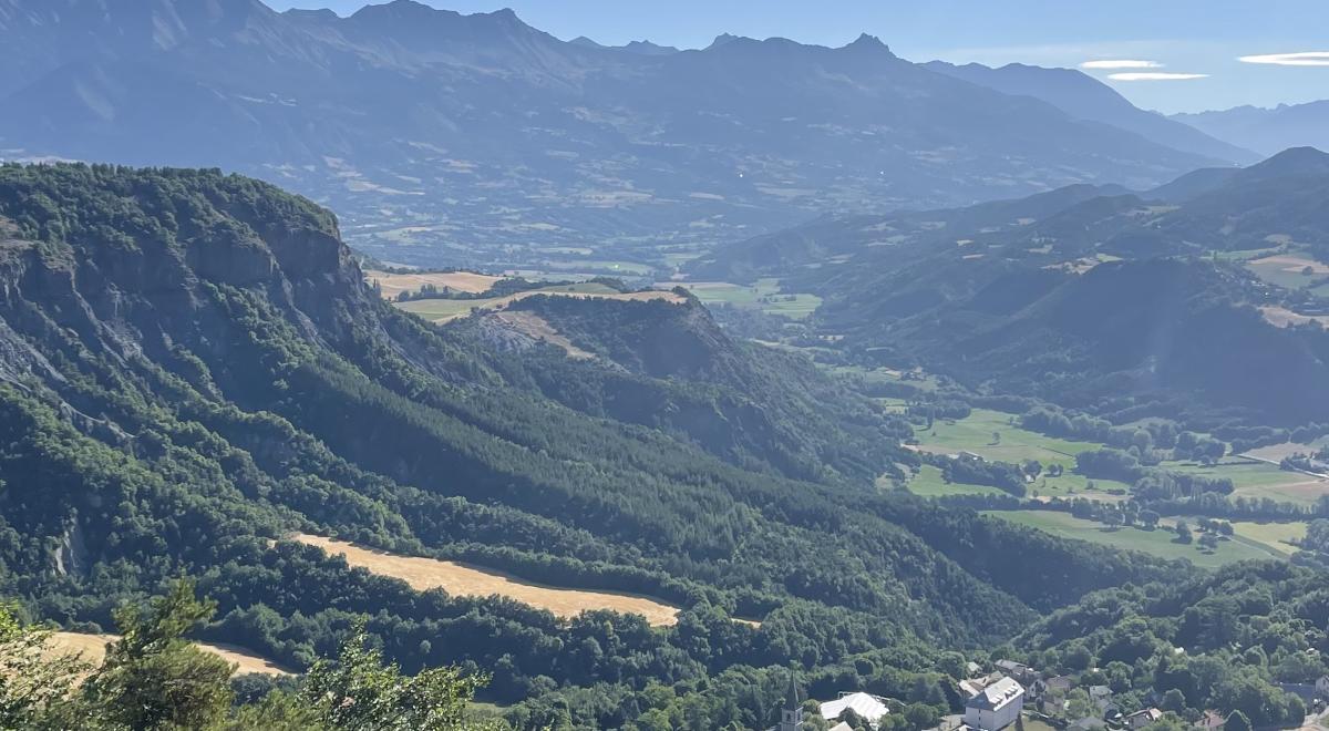 L'amour du risque ! Randonnée thématique ( Les crêtes du Laus )_Saint-Étienne-le-Laus