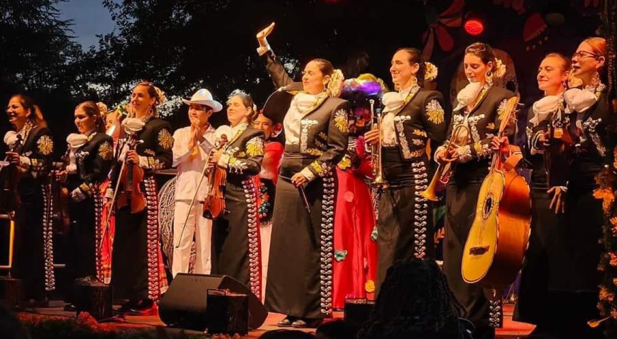 Concert Mariachi Las Arrieras - Fêtes Latino-Mexicaines_Barcelonnette