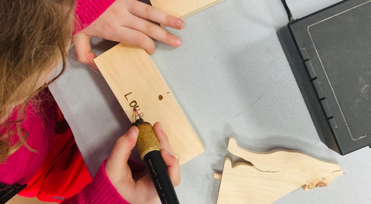 Atelier découverte pyrogravure et déco sur bois_Méolans-Revel
