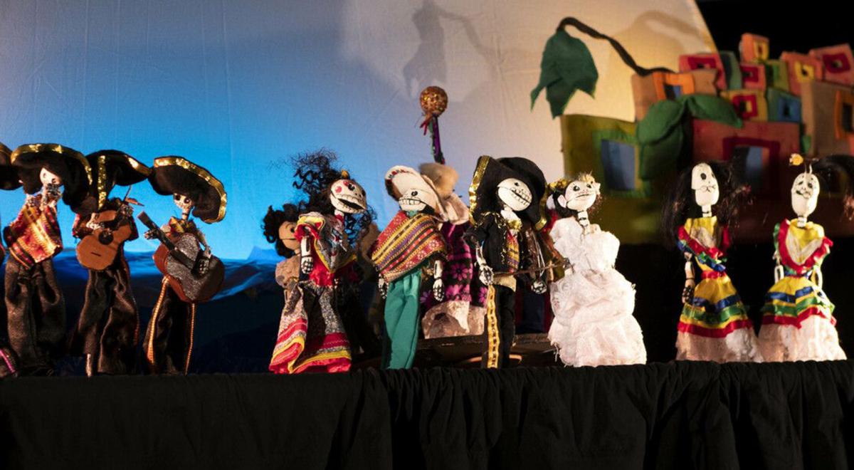 Spectacle de marionnettes ¡Fiesta ! de los muertos - Fête des Morts_Jausiers
