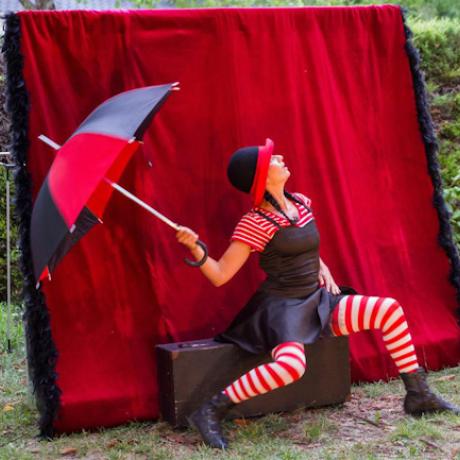 Familles en Orres : spectacle "Un clown peut en cacher un autre"_Les Orres
