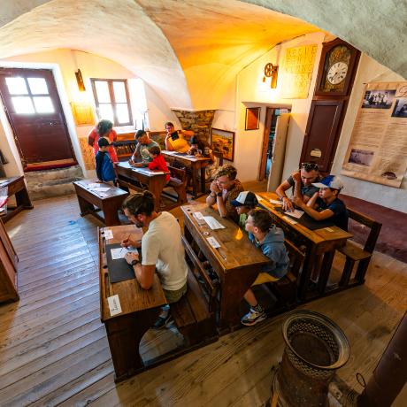 Enquête animée : Elémentaire, ma chère Léonne !_Pontis