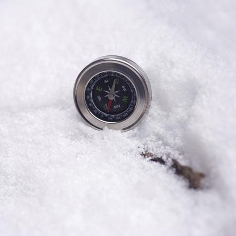 Parcours trappeur- Le Sauze - Boussole dans la neige